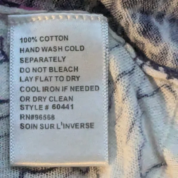 Floral V-Neck Ruffle Top - Multicolor - Picture 8 of 9